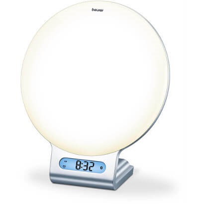 Lampa na fototerapiu s funkciou rádia a budíku